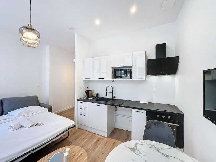Cosy Studio, Centre Ville Thomassin 3 Lyon Zewnętrze zdjęcie